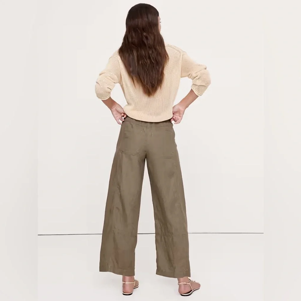 Banana Republic product details